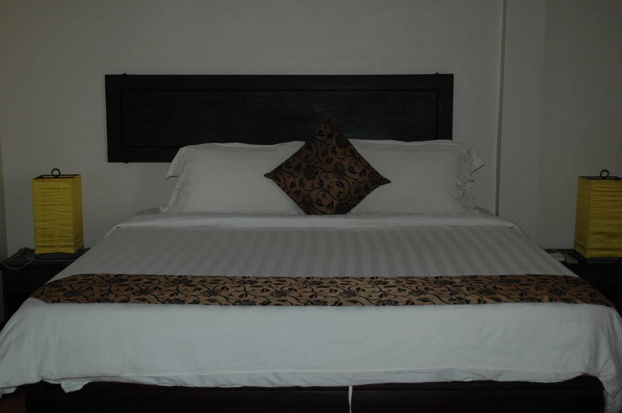 Robam Inn Siem Reap Exterior photo