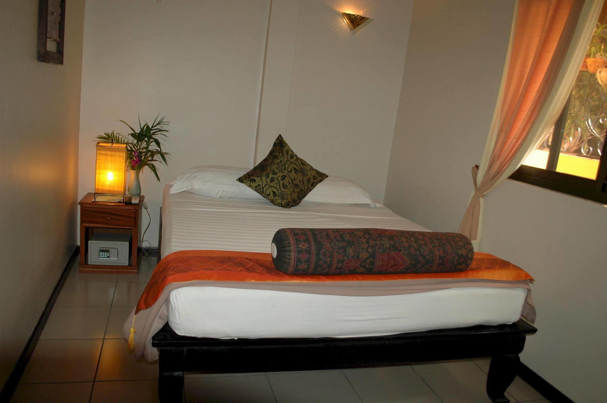 Robam Inn Siem Reap Exterior photo